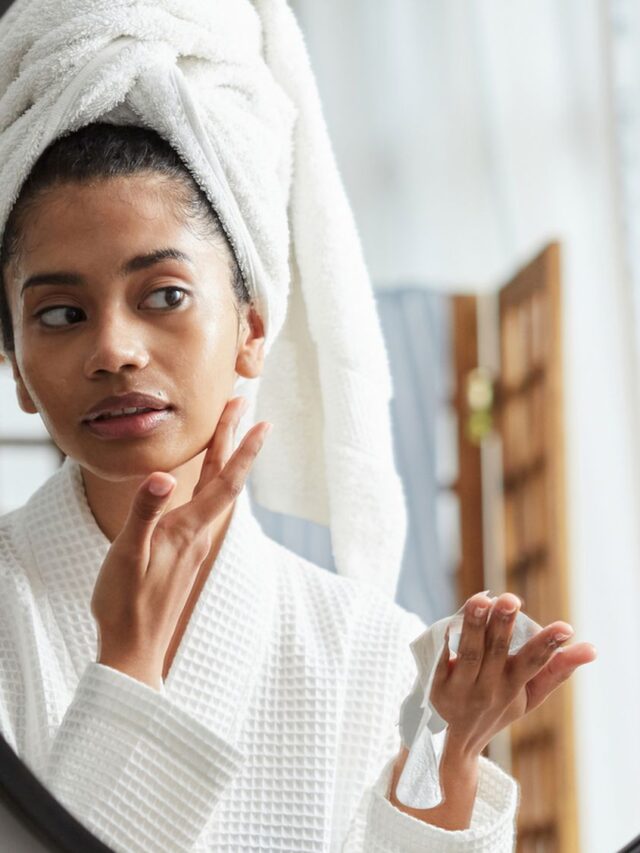 Follow this night skin care routine for glowing skin